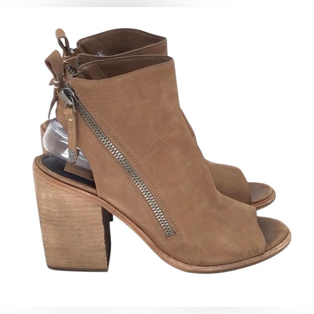 Dolce Vita Boots Womens Sz 8 Brown Suede Peep Toe Ankle Booties Casual Shoes